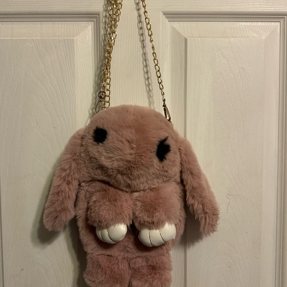Plush Bunny Crossbody Bag with Gold Chain